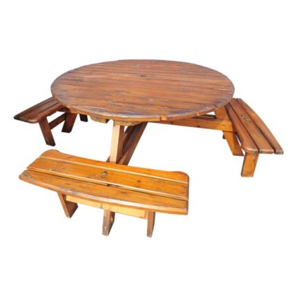 Round Picnic Table